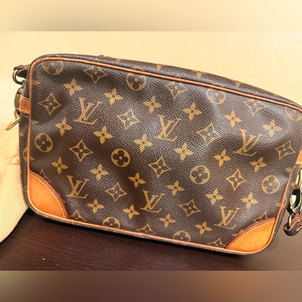 Vintage Boho  Brown Monogram Crossbody Bag - Picture 7 of 8